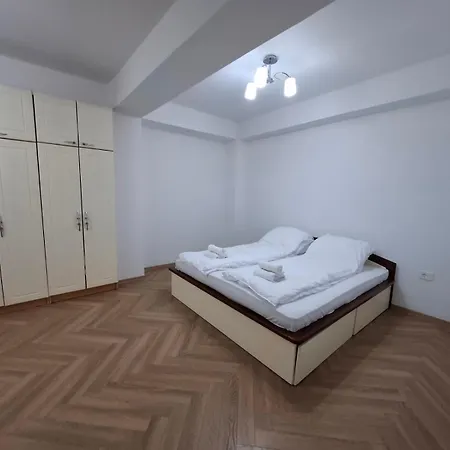 Ristovski *